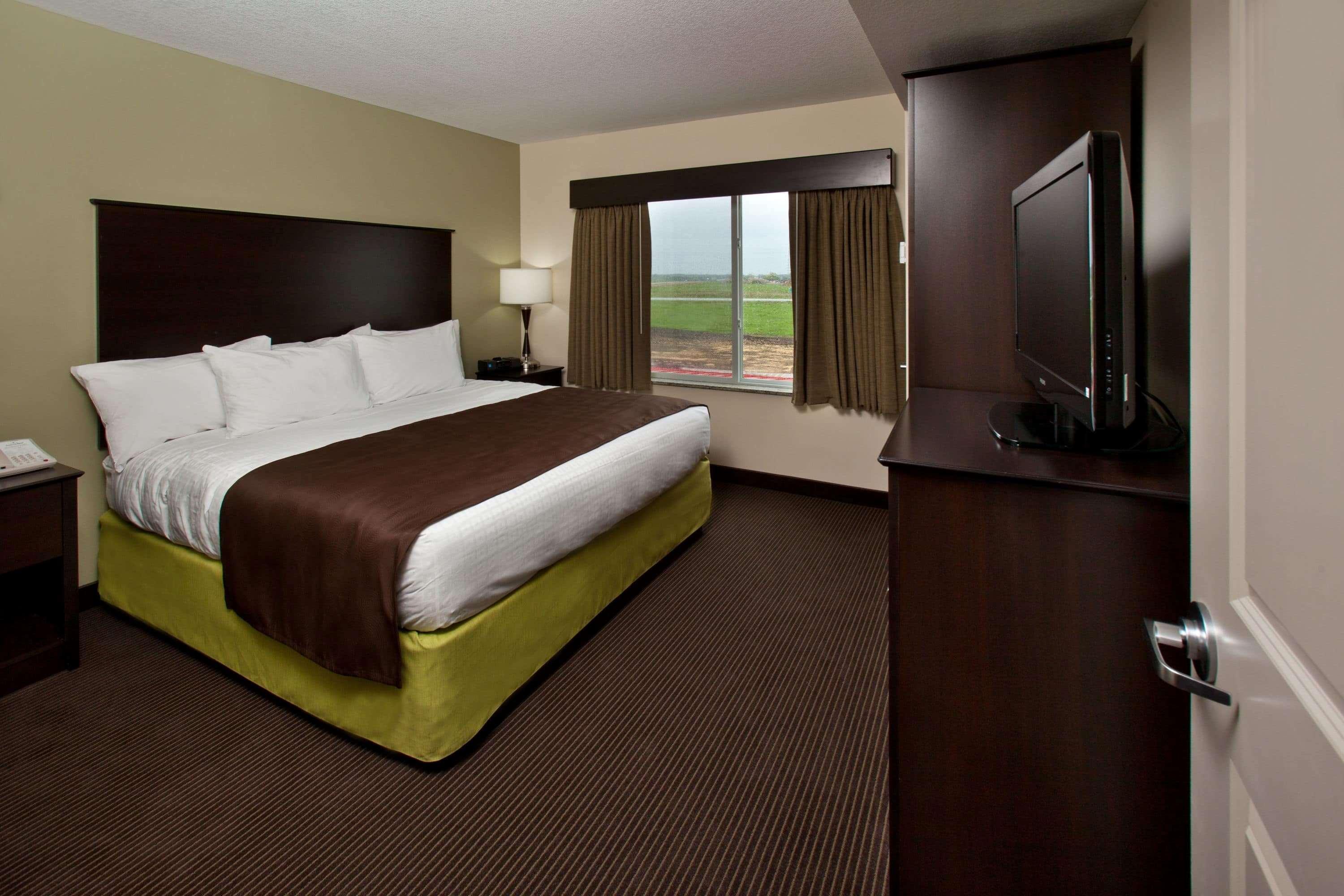 Americinn By Wyndham Fairfield Bagian luar foto