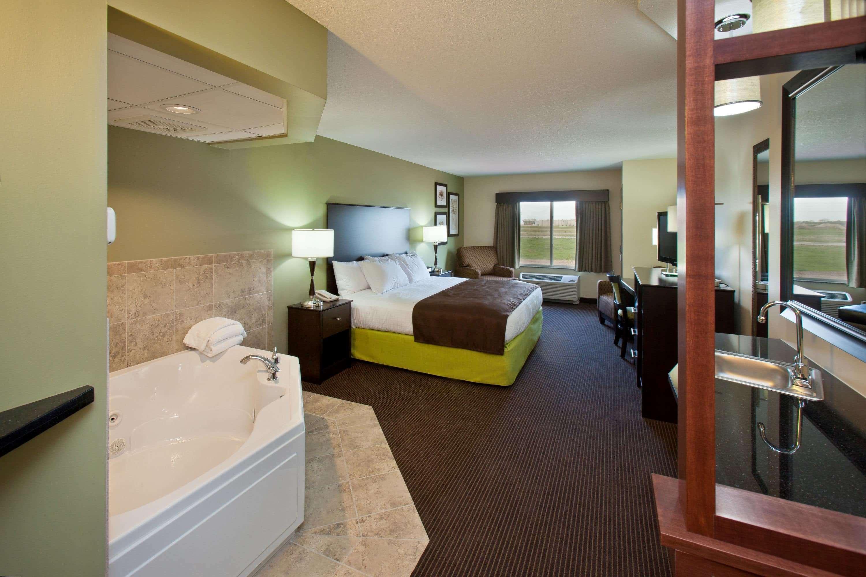 Americinn By Wyndham Fairfield Bagian luar foto