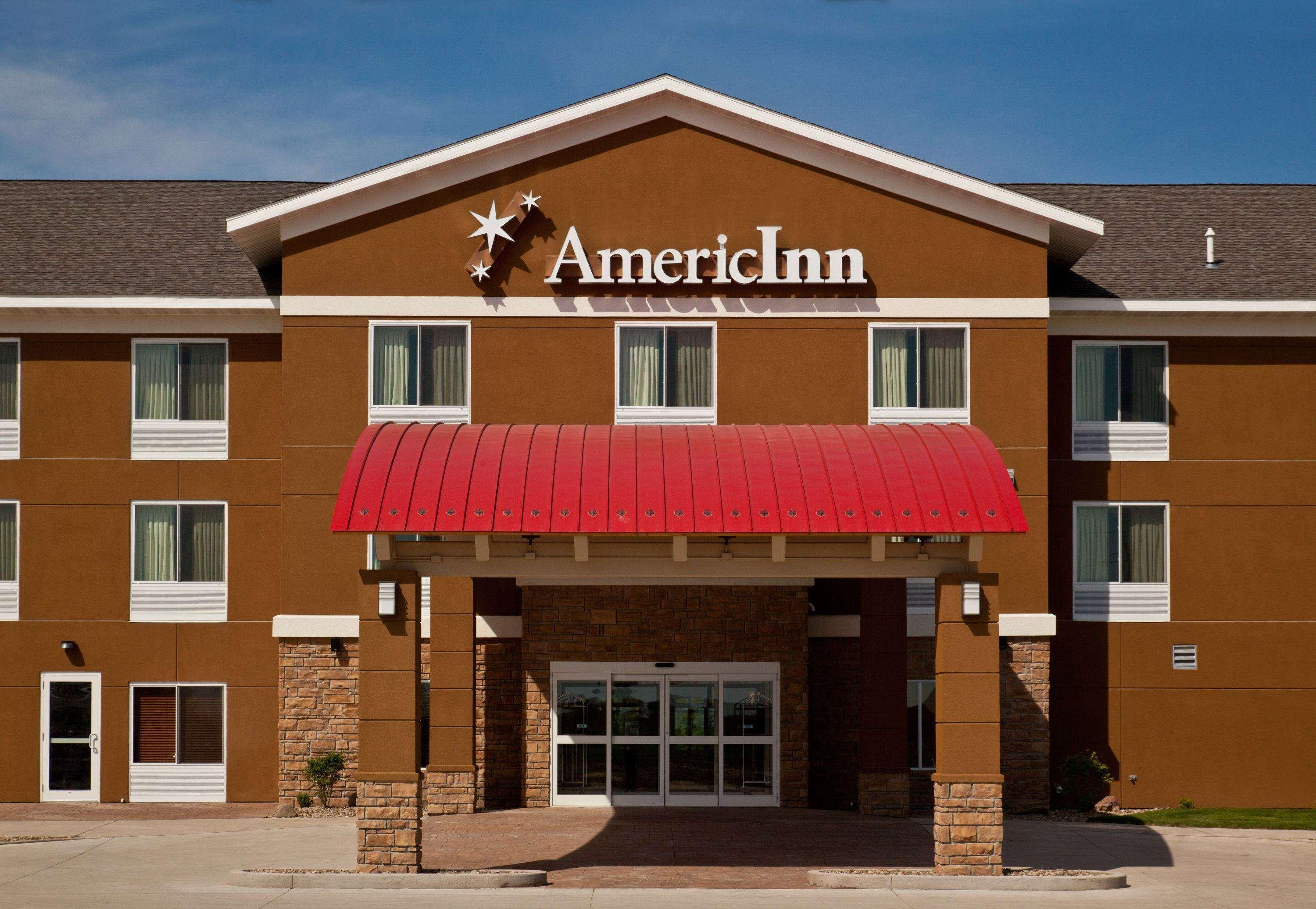 Americinn By Wyndham Fairfield Bagian luar foto