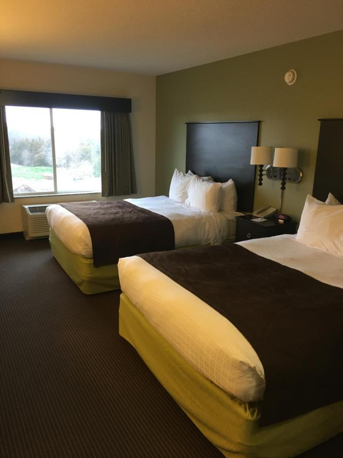 Americinn By Wyndham Fairfield Bagian luar foto